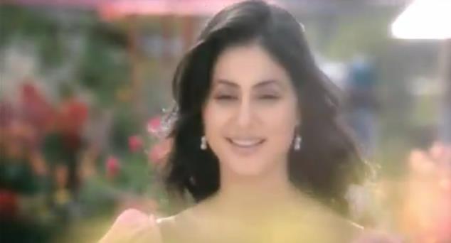 403551_408154235871677_140910655929371_1371743_1868824038_n - Hina Khan