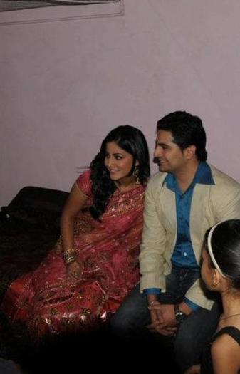 429944_356877070999394_140910655929371_1207037_594832550_n - Hina Khan