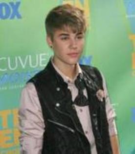 71293047_EMVXEZG - Justin Bieber