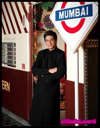 shahrukh-khan-latest-photoshoot-pics-2011-2