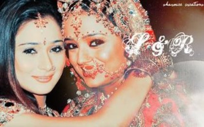 255244_244260612344461_100002815730819_369520_1540009801_n - sara khan 9