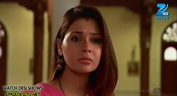 550539_297680373657854_1484543915_n - sara khan10