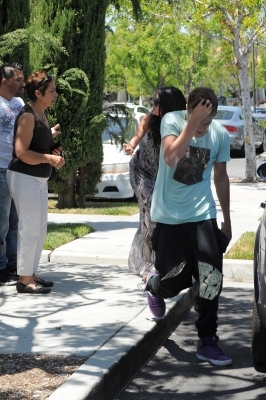 normal_001 - xX_Strolling with Justin in Calabasas