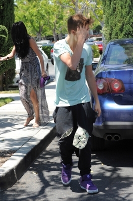 normal_003 - xX_Strolling with Justin in Calabasas