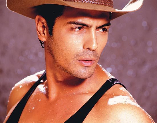 Pe langa drum pe langa gard!