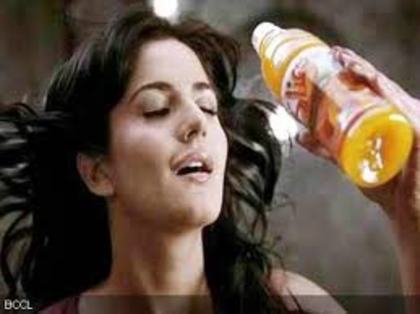  - Katrina Kaif In Sclice Ad