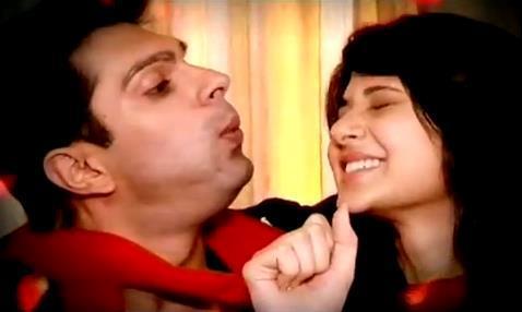 149485_413574658661836_409243474_n - jennifer winget 5