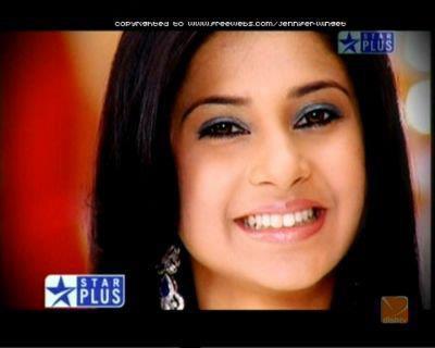 317822_163231570430314_100002304163926_330205_1093425415_n - jennifer winget 6