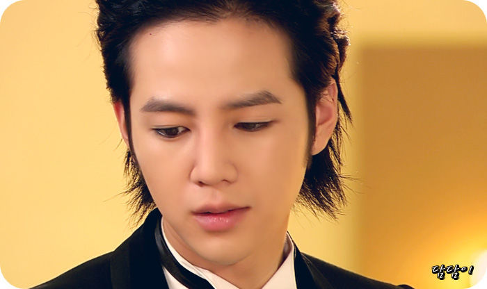 Aici,nu stiu...doar ca am citit intr`o carte unde poti sa revii la normal cum ai fost...:)