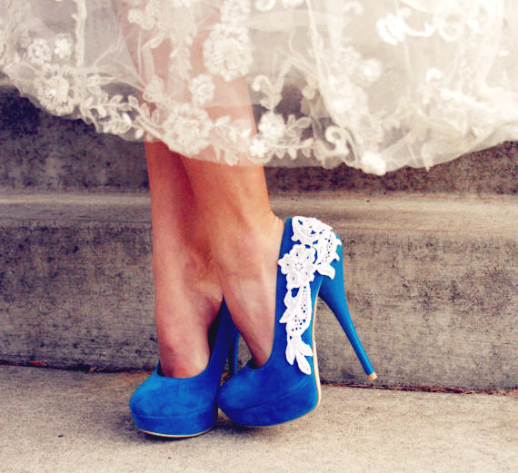 turquoise blue wedding heel with venise lace applique -f05586