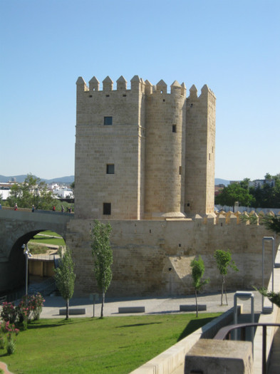 Cordoba - turnul La Calahorra