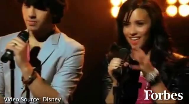 Move Over Miley Cyrus - Here Comes Demi Lovato 2551 - Demilush - Move Over Miley Cyrus Here Comes Demi Part oo6
