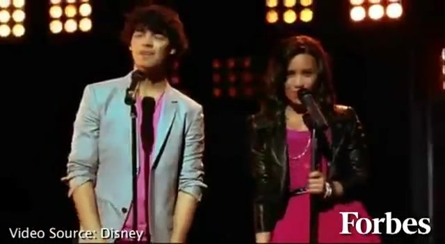 Move Over Miley Cyrus - Here Comes Demi Lovato 2611 - Demilush - Move Over Miley Cyrus Here Comes Demi Part oo6