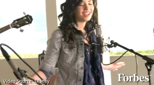 Move Over Miley Cyrus - Here Comes Demi Lovato 2271