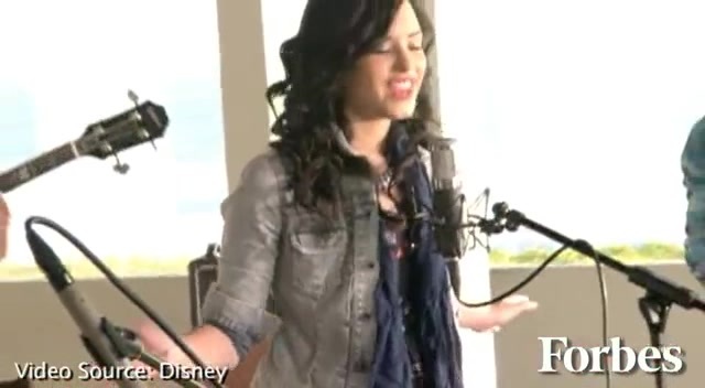 Move Over Miley Cyrus - Here Comes Demi Lovato 2289