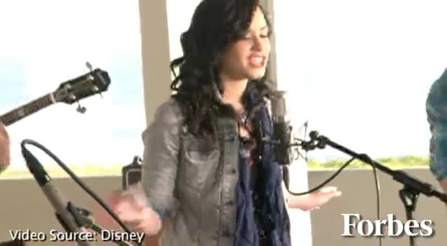 Move Over Miley Cyrus - Here Comes Demi Lovato 2292