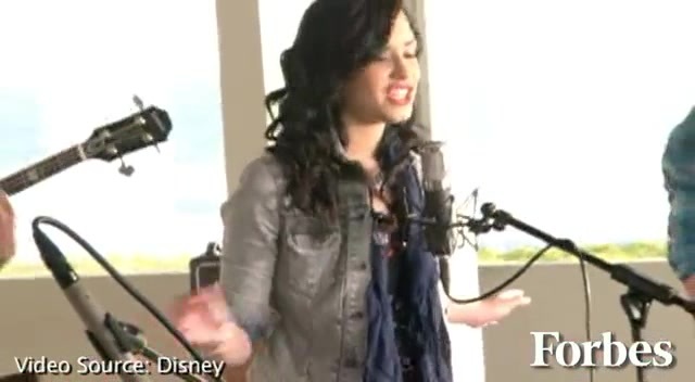 Move Over Miley Cyrus - Here Comes Demi Lovato 2295