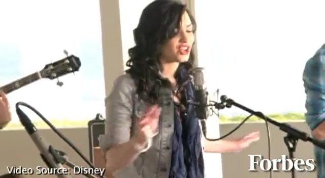 Move Over Miley Cyrus - Here Comes Demi Lovato 2306