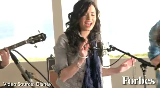 Move Over Miley Cyrus - Here Comes Demi Lovato 2354