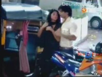 537667_377218815659348_114833878564511_1038224_1093041628_n - jennifer winget 6