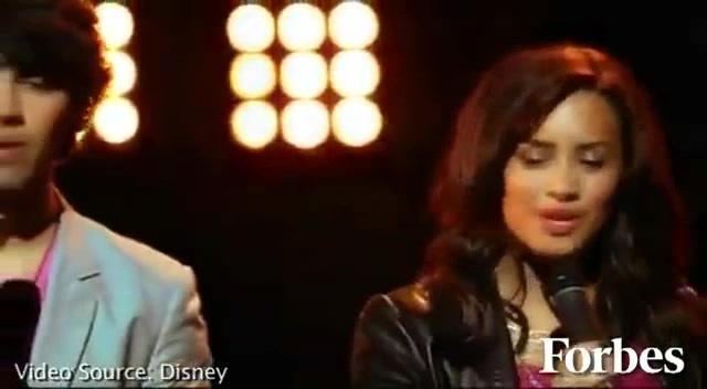 Move Over Miley Cyrus - Here Comes Demi Lovato 2808