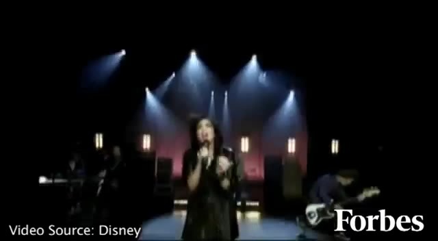 Move Over Miley Cyrus - Here Comes Demi Lovato 1926 - Demilush - Move Over Miley Cyrus Here Comes Demi Part oo4
