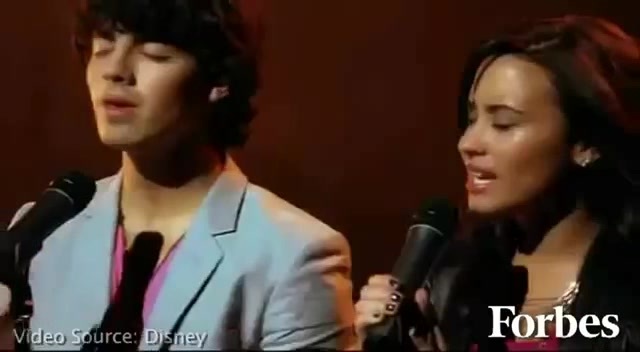 Move Over Miley Cyrus - Here Comes Demi Lovato 2813