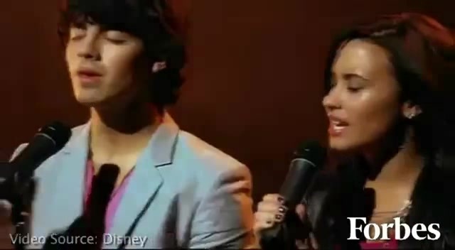 Move Over Miley Cyrus - Here Comes Demi Lovato 2815