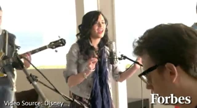 Move Over Miley Cyrus - Here Comes Demi Lovato 2413