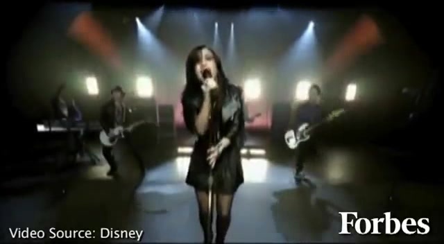 Move Over Miley Cyrus - Here Comes Demi Lovato 1978