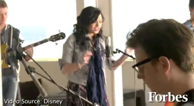 Move Over Miley Cyrus - Here Comes Demi Lovato 2423