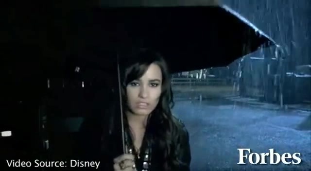 Move Over Miley Cyrus - Here Comes Demi Lovato 4604 Move Over Miley Cyrus - Here Comes Demi Lovato 4604