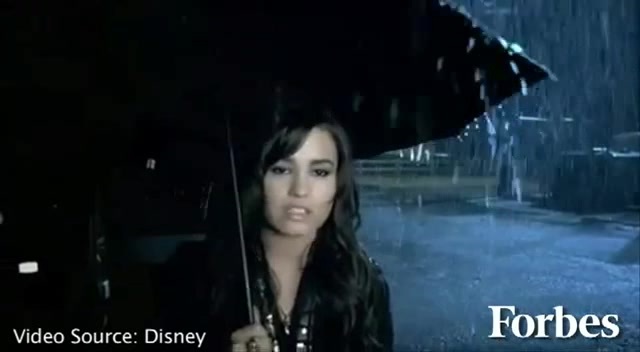 Move Over Miley Cyrus - Here Comes Demi Lovato 4624 Move Over Miley Cyrus - Here Comes Demi Lovato 4624