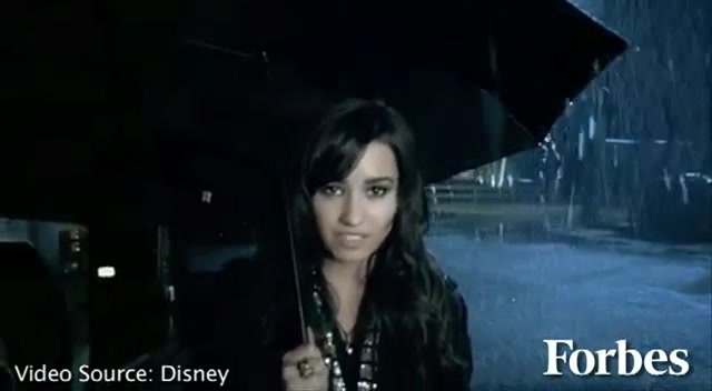 Move Over Miley Cyrus - Here Comes Demi Lovato 4701