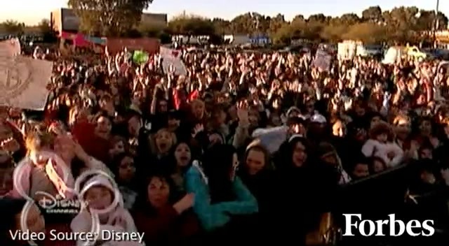 Move Over Miley Cyrus - Here Comes Demi Lovato 4906 Move Over Miley Cyrus - Here Comes Demi Lovato 4906