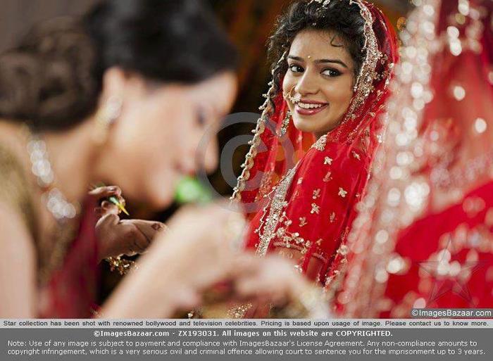 156411_355108067882029_118336011559237_1008807_1720976043_n - The Most Beautiful Bride Sukku