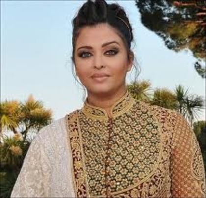  - Aishwarya Rai So Beautifull