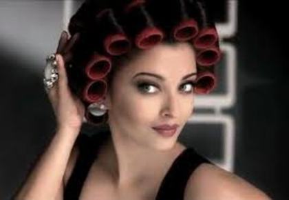  - Aishwarya Rai So Beautifull