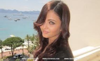  - Aishwarya Rai So Beautifull