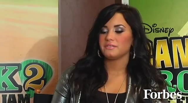 Move Over Miley Cyrus - Here Comes Demi Lovato 5873