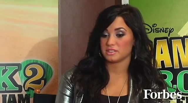 Move Over Miley Cyrus - Here Comes Demi Lovato 7053