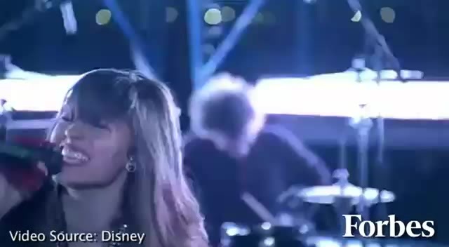 Move Over Miley Cyrus - Here Comes Demi Lovato 7761