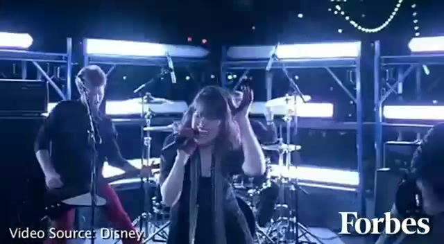 Move Over Miley Cyrus - Here Comes Demi Lovato 7804