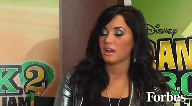 Move Over Miley Cyrus - Here Comes Demi Lovato 6842