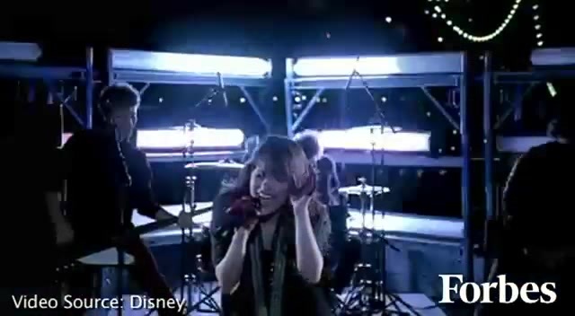Move Over Miley Cyrus - Here Comes Demi Lovato 7825