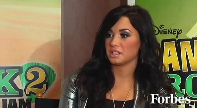 Move Over Miley Cyrus - Here Comes Demi Lovato 7311