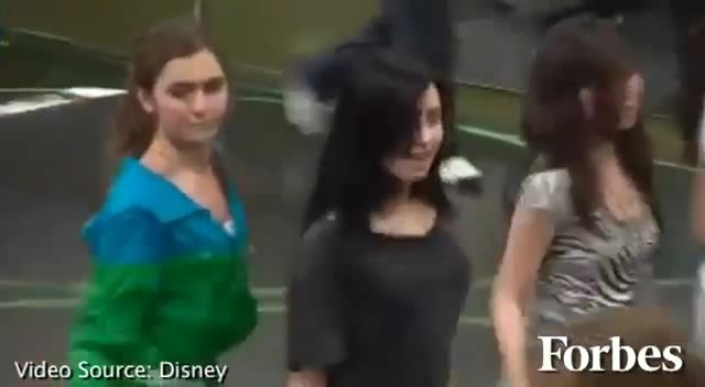 Move Over Miley Cyrus - Here Comes Demi Lovato 9126