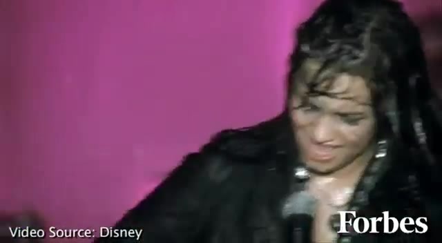 Move Over Miley Cyrus - Here Comes Demi Lovato 8710