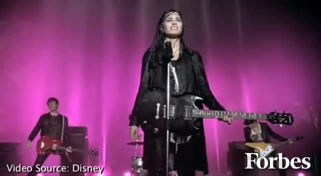 Move Over Miley Cyrus - Here Comes Demi Lovato 8818