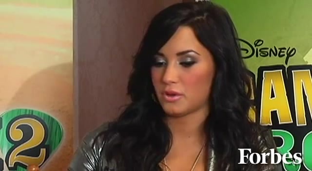 Move Over Miley Cyrus - Here Comes Demi Lovato 9707 Move Over Miley Cyrus - Here Comes Demi Lovato 9707